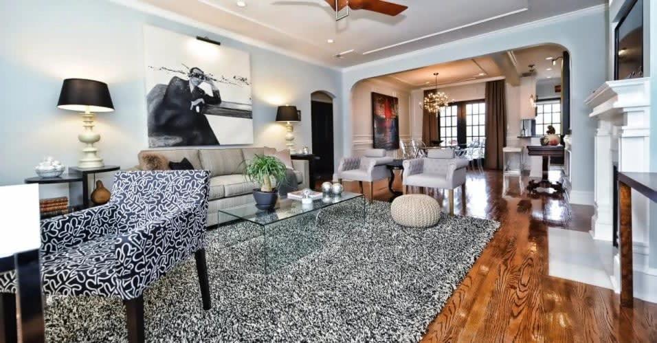 Holiday home Beautifully Furnished Modern 2br With Balcony Charlotte