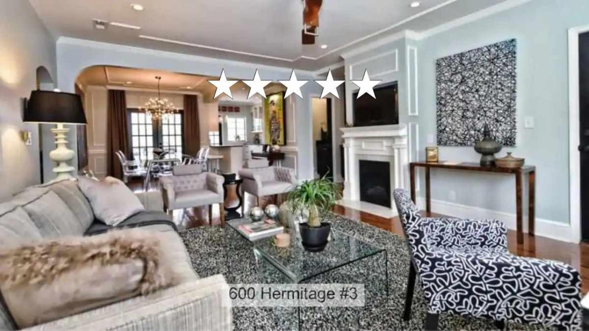 Holiday home Beautifully Furnished Modern 2br With Balcony *